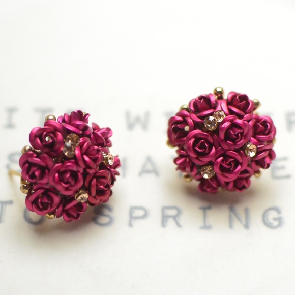Bouquet of Roses Rhinestones Floral Stud Earrings - Picture 2 of 8